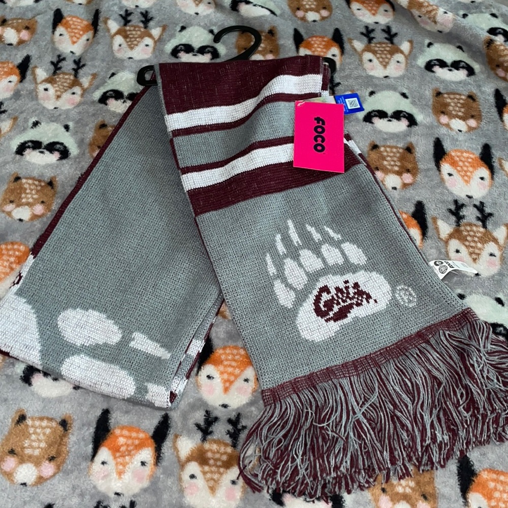 Scarf